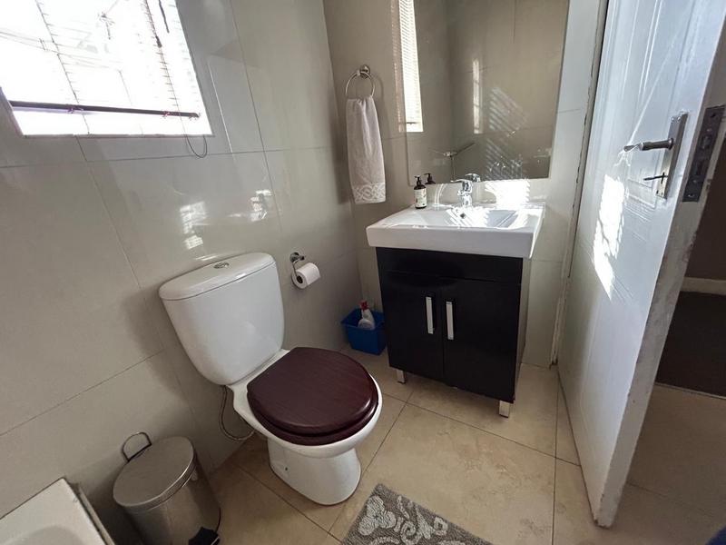 4 Bedroom Property for Sale in Orange Grove Eastern Cape